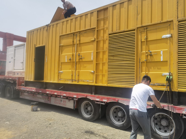 廊坊发电机出租100KW发电机需要什么规格的电缆线？